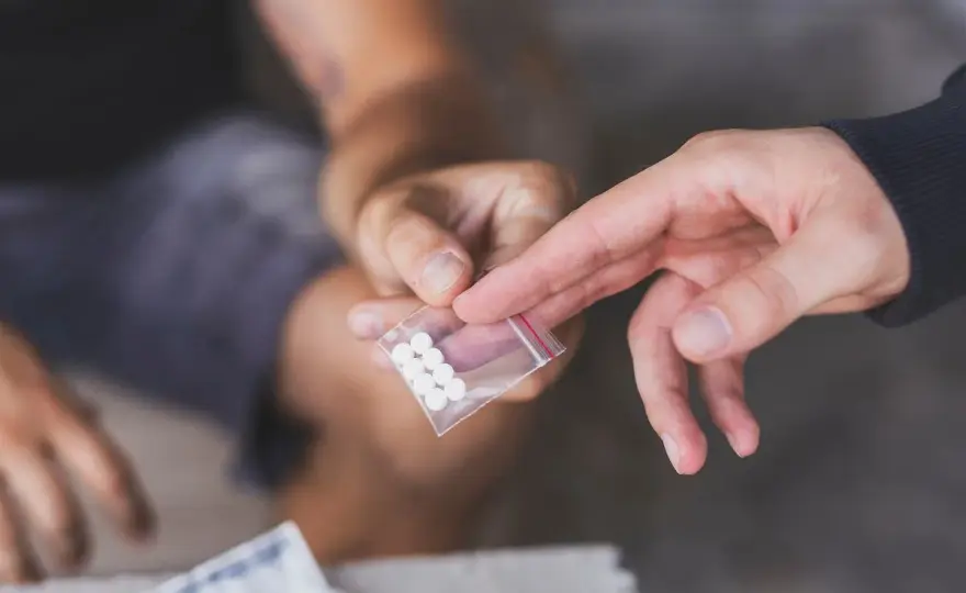 MDMA - Co naprawdę robi z mózgiem i psychiką?