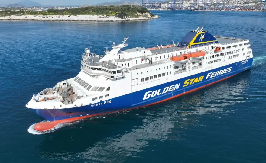 Prom Ateny-Mykonos: Który port wybrać i jak kupić bilet?