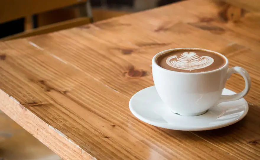 Flat white w domu - Jak zrobić kawę jak z kawiarni?