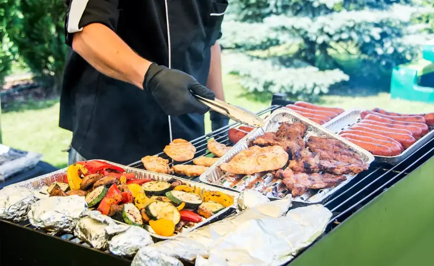 Catering grillowy cennik i pakiety. Sprawdź, ile kosztuje!