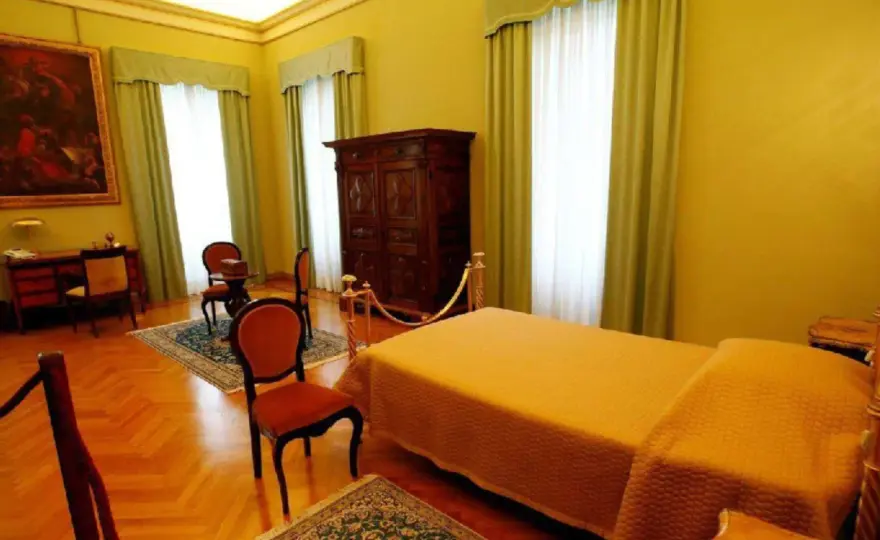 Papstwohnung - Mehr als nur ein Zuhause?