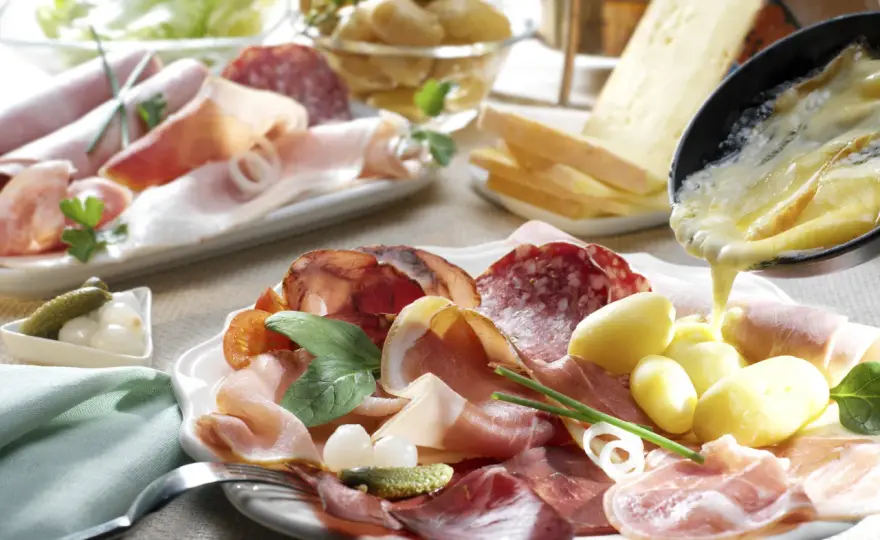 Jambon pour raclette - lequel choisir pour un plateau équilibré ?