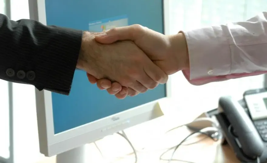 Spółka cywilna ile osób – minimum wspólników i ich rola w biznesie