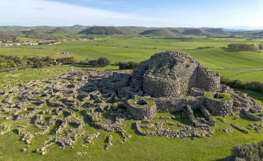Nuraghi - A cosa servivano davvero? La vera storia