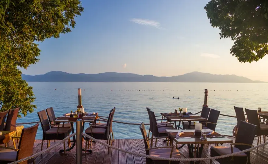 Gdzie zjeść w Zadarze? Odkryj najlepsze restauracje i smaki Dalmacji