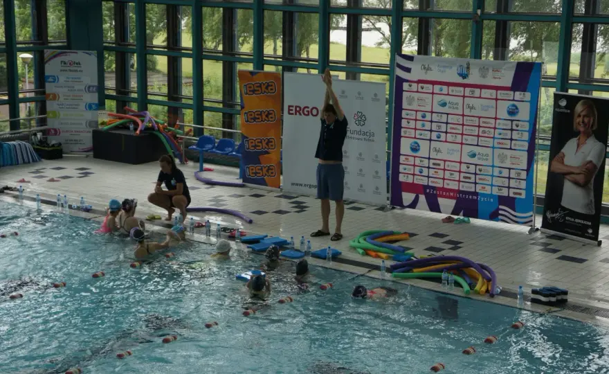 Basen Elektrownia Rybnik: Ruda vs Fundacja? Wybierz idealny dla siebie