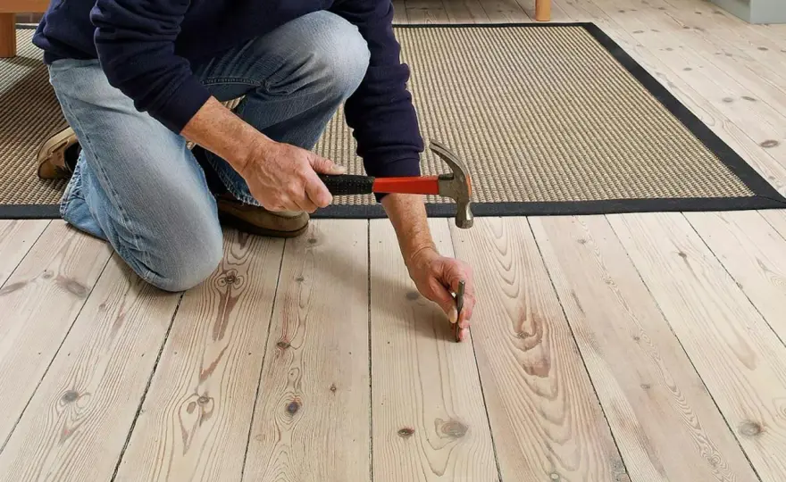 Knarrande parkettgolv? Få tyst på golvet – steg för steg!