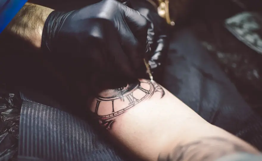 Whip Shading w Tatuażu - Miękki Cień, Który Musisz Znać