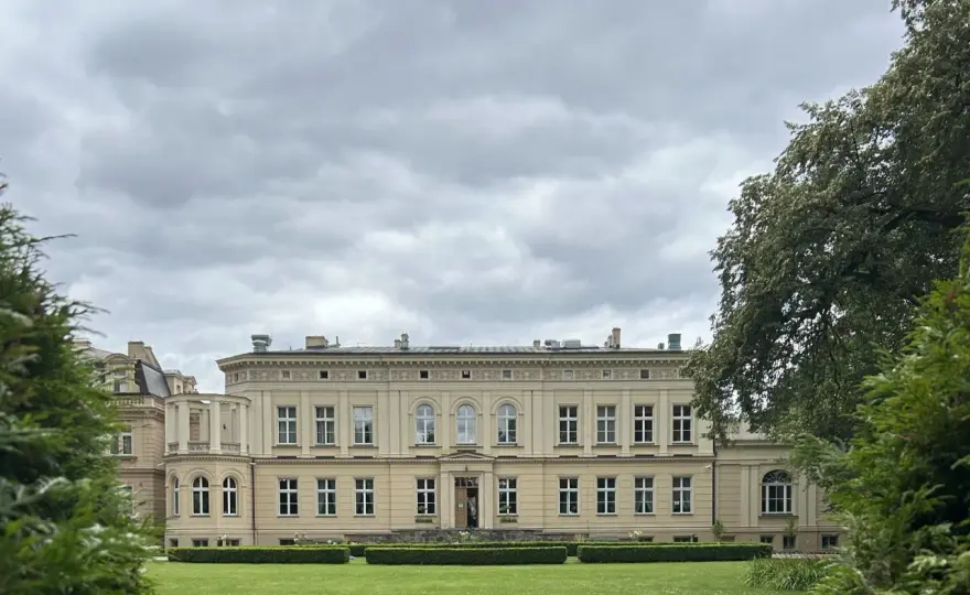 Ostromecko - Jak zwiedzać pałace i park bez pośpiechu?