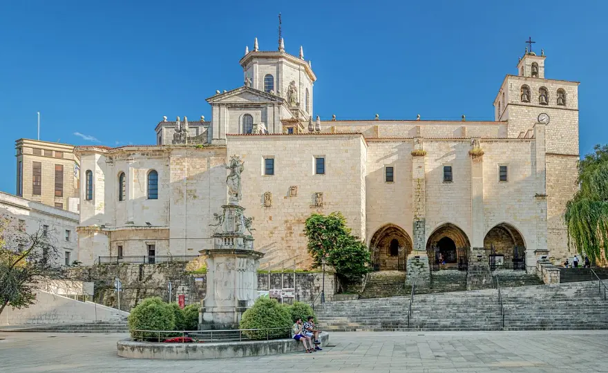 Catedral de Santander - ¿Cómo entender su historia en una visita?