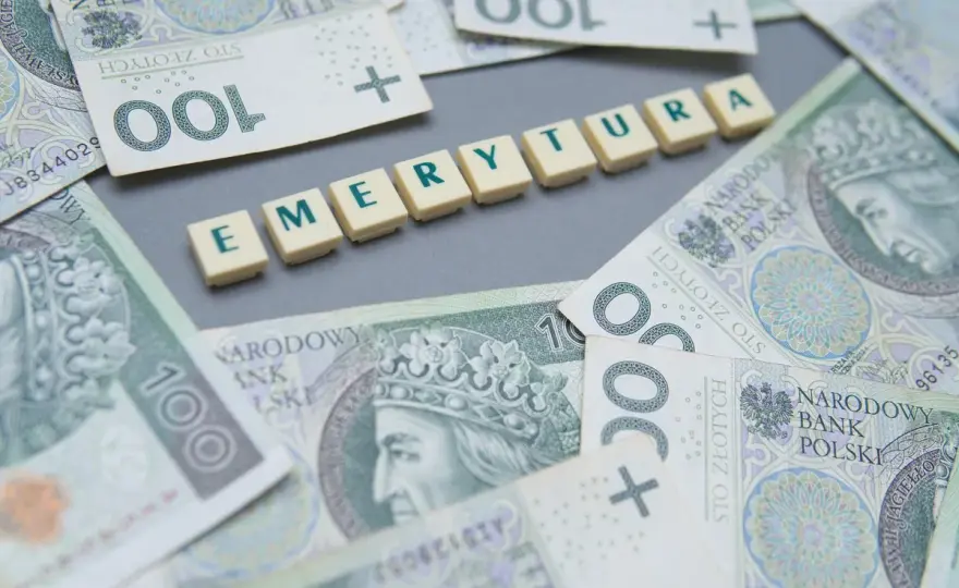 Emerytura po 45 latach pracy na najniższej krajowej: Ile wynosi?