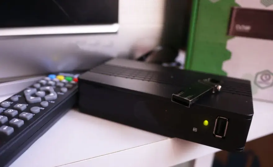 Kabel do dekodera: HDMI, SCART i jak podłączyć TV bez problemów