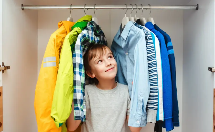 Rozmiar 6 latka: 116 czy 122? Jak dobrać idealne ubrania i buty?