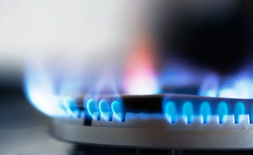 Llama roja en el gas butano: causas, riesgos y soluciones efectivas