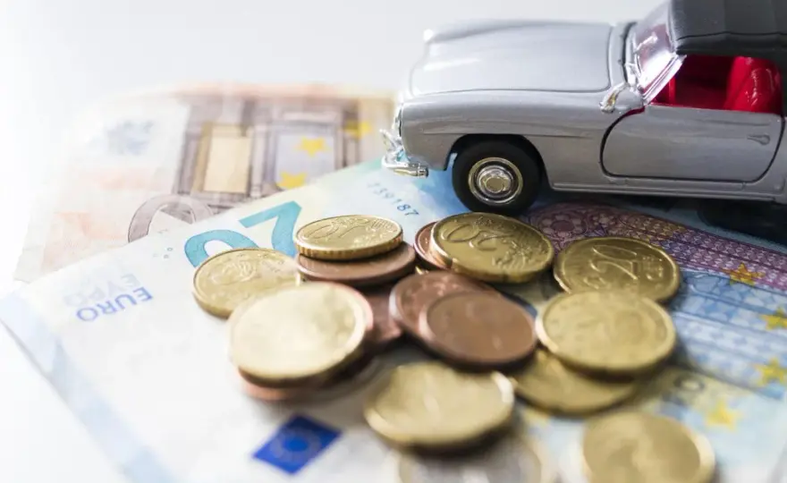 Superbollo Auto - Calcolo, Pagamento e Chi Paga Davvero