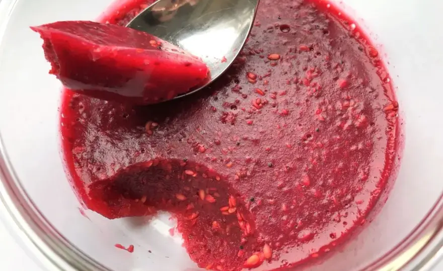 Ile kcal ma galaretka malinowa? Zaskakujące wartości kaloryczne!
