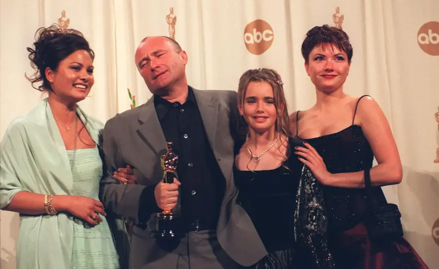 Phil Collins - Żony, "rozwód przez faks" i 25 mln funtów