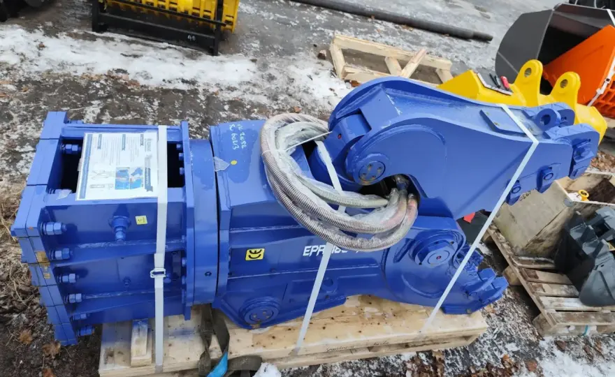Nożyce hydrauliczne do koparek: Jak wybrać idealne?