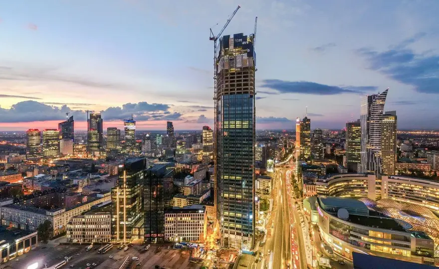 Ile metrów ma Varso Tower? Poznaj jego rekordową wysokość