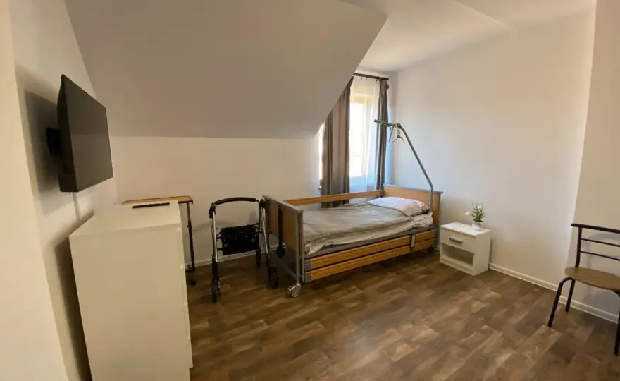 Dom seniora Bochnia: Jak wybrać? Koszty, opieka, spokój ducha.