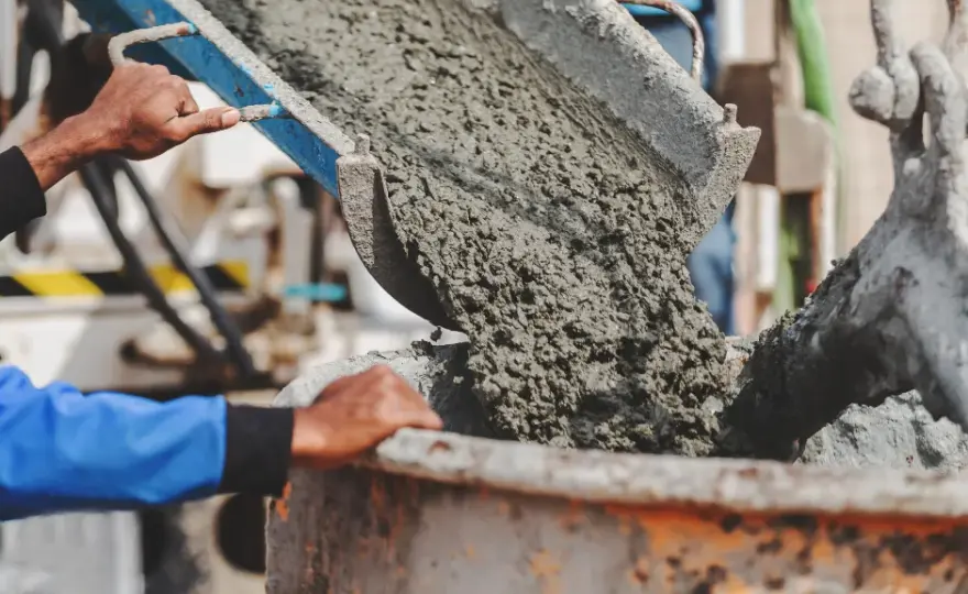 Jaki beton na strop B20 czy B25? Wybierz mądrze dla bezpieczeństwa
