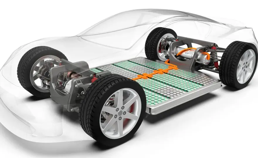 Quanti volt ha una batteria per auto elettrica?