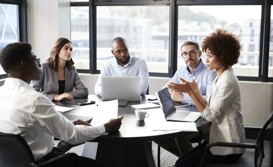 Productive Meetings - Master Discussion, Decisions & Follow-Through