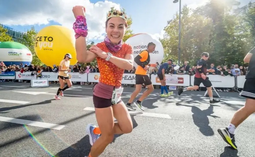 Pierwszy maraton jaki czas? Oczekiwania dla początkujących biegaczy