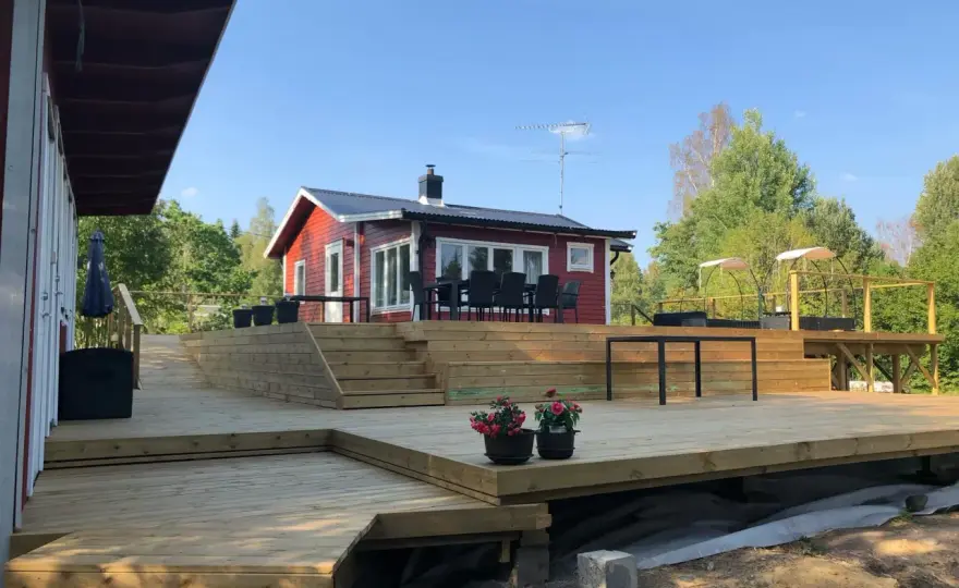 Hörnaltan som fungerar - planera form, zoner och bygglov