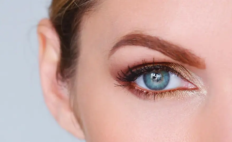 Trucco occhi azzurri - Fai risaltare l'iride con i colori giusti