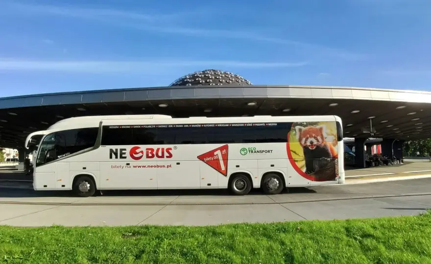 Krosno – Łódź: Jak dojechać? Auto, autobus, pociąg
