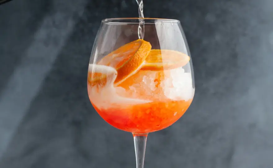 Drinki z cydrem - Jak je przygotować, by nie były zbyt słodkie?