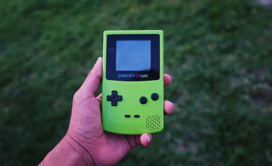 Gdzie kupić stare gry? Odkryj najlepsze miejsca na retro zakupy