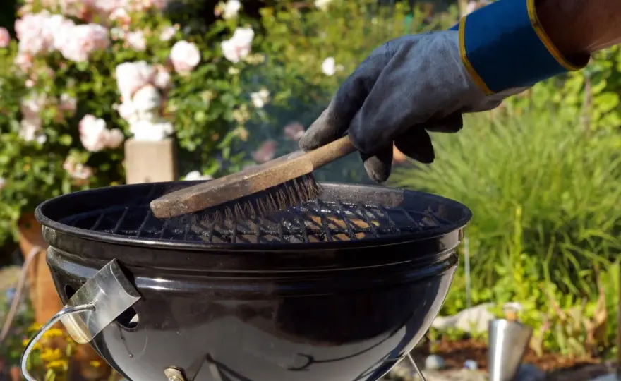 Grillrost reinigen - so bleibt er sauber und lange haltbar
