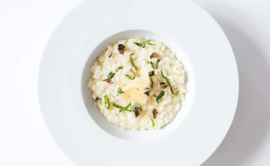 Réussir un risotto crémeux au Cookeo sans le rater