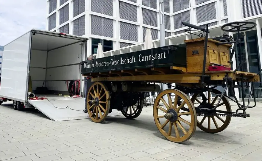 Koń z wozem: Historia transportu, który zmienił cywilizację