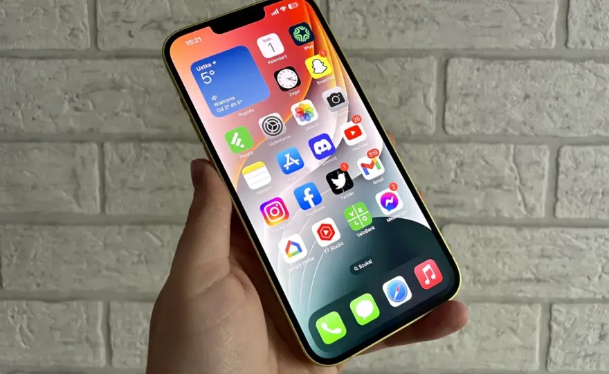 Wymiana telefonu w Plusie - Czy to się opłaca?