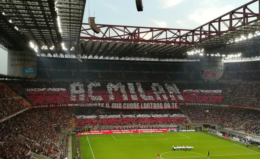 Stadion w Mediolanie - Jak zwiedzić San Siro i uniknąć chaosu?