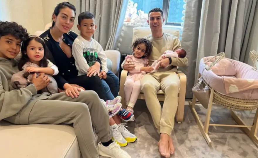 Ronaldo ma dzieci - poznaj ich imiona, daty urodzin i historie