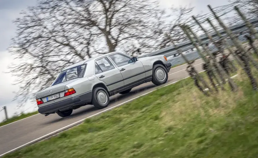 Mercedes W124 - Czy warto? Przewodnik zakupu i kosztów