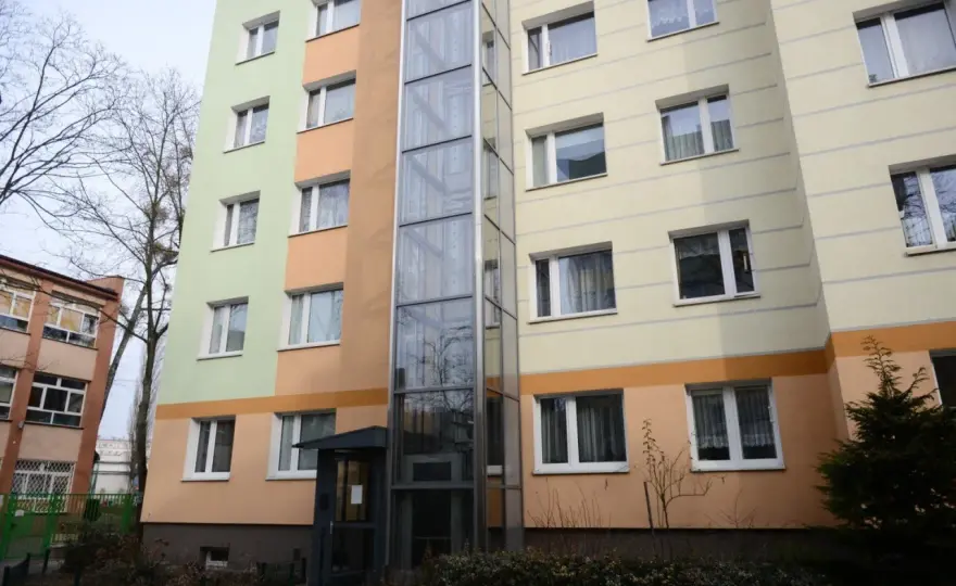 Koszt windy w bloku: Od 80 tys. do 400 tys. zł. Jak sfinansować?