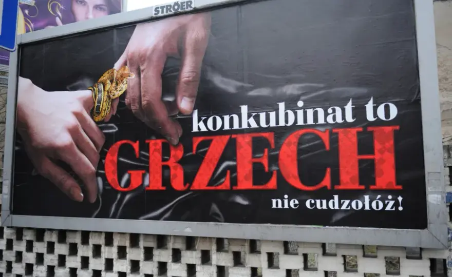 Czy czarny humor to grzech? Zrozum moralne dylematy i konsekwencje