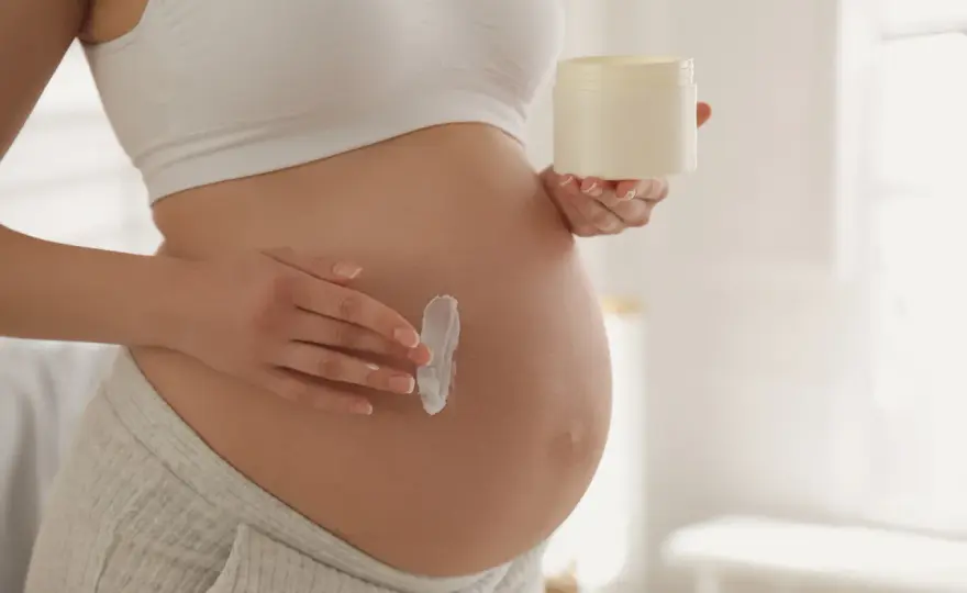 Aloes na twarz w ciąży - kiedy warto po niego sięgnąć?