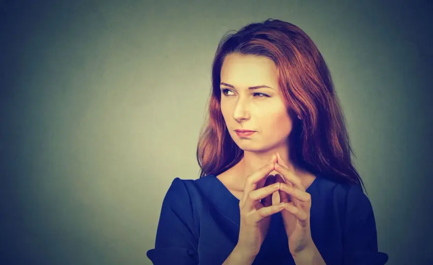 Nadmierna podejrzliwość - Kiedy to problem? Objawy, leczenie