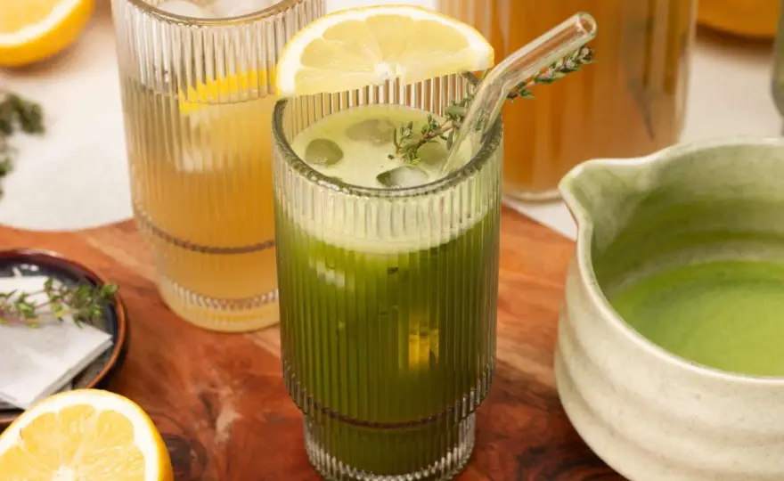 Matcha kalt zubereiten - So gelingt der perfekte Eistee!