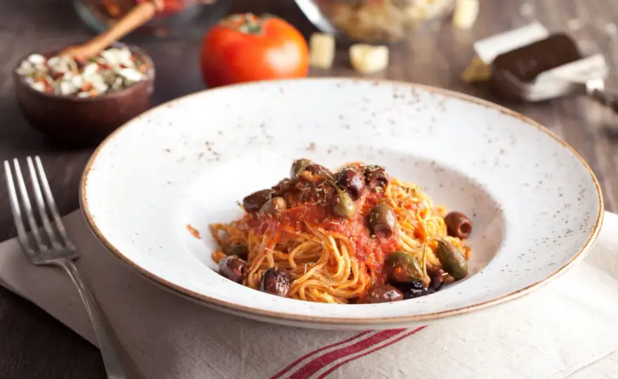 Pyszne spaghetti arrabiata: prosty przepis na idealny obiad