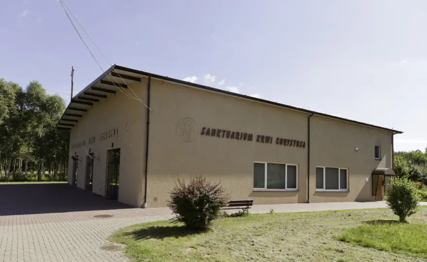 Sanktuarium Krwi Chrystusa: Historia, Relikwie i Duchowe Praktyki