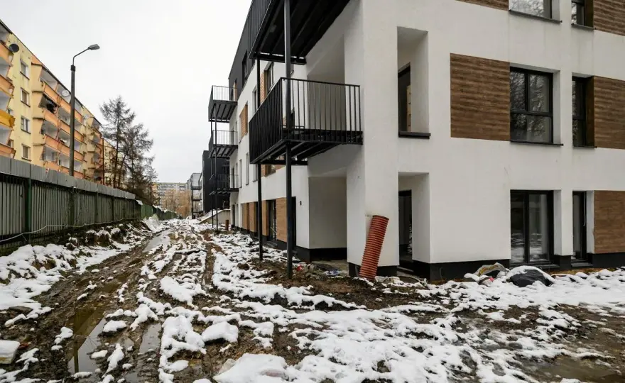 Deweloper: Od gruntu po klucze jak działa i co chroni nabywcę?