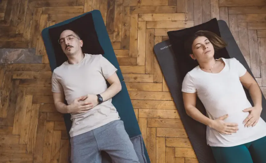 Respiration profonde pour relâcher la nuque et le dos