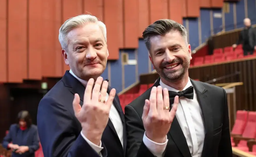 Robert Biedroń: kim jest jego partner? Krzysztof Śmiszek poznaj